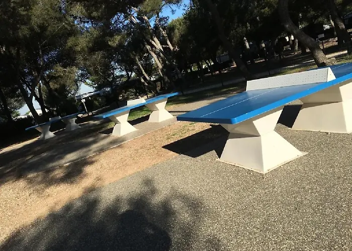 Parque de Campismo Ea - Votre Sejour Detente, 3 Ch, 2 Sdb, Proche Plages Et Parc Aquatique Lattes