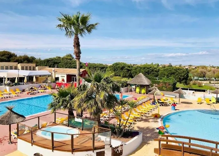 Parque de Campismo Ea - Votre Sejour Detente, 3 Ch, 2 Sdb, Proche Plages Et Parc Aquatique Lattes